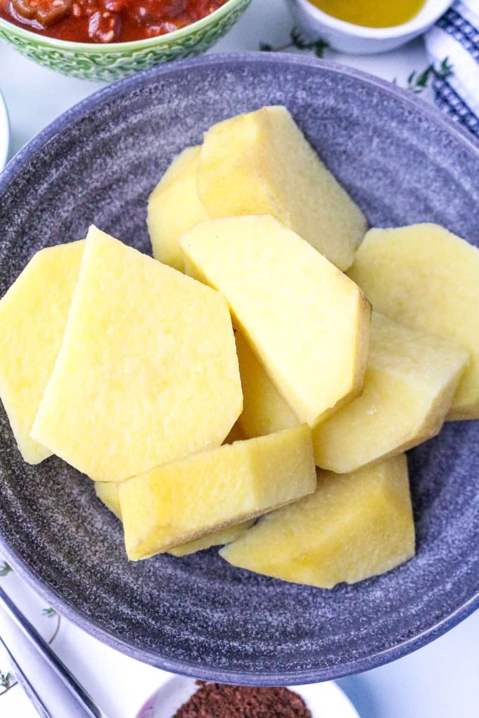 Boiled yam